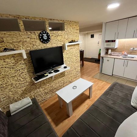 Ferienwohnung Carapan Kruševac Exterior foto