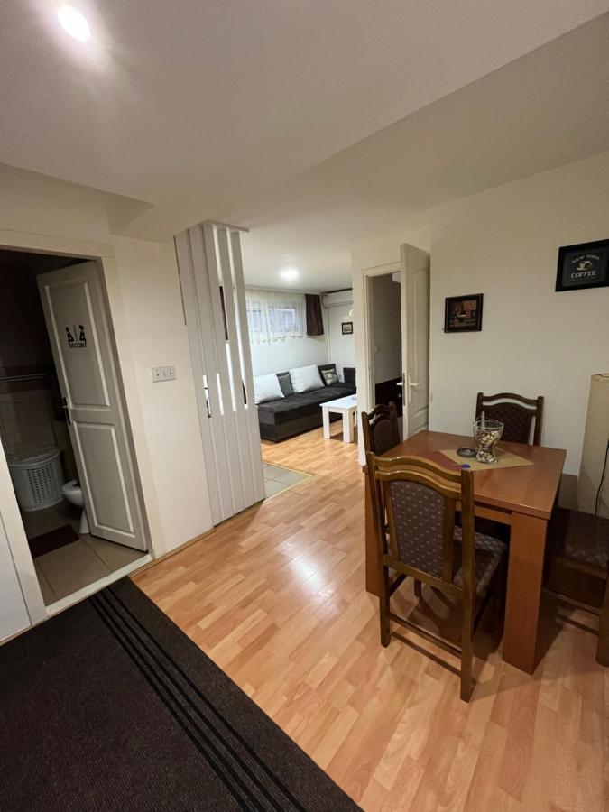Ferienwohnung Carapan Kruševac Exterior foto